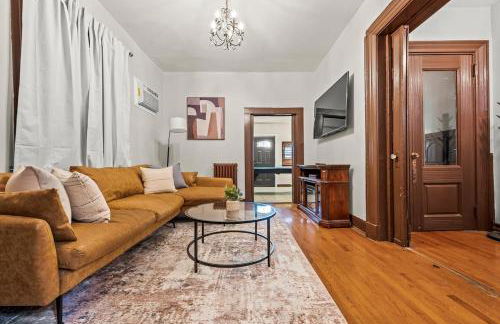 Massive NYC House with Pool Table - Foto 9