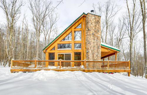 Hike, Ski and Raft Terra Alta Cabin with Large Deck - Foto 1