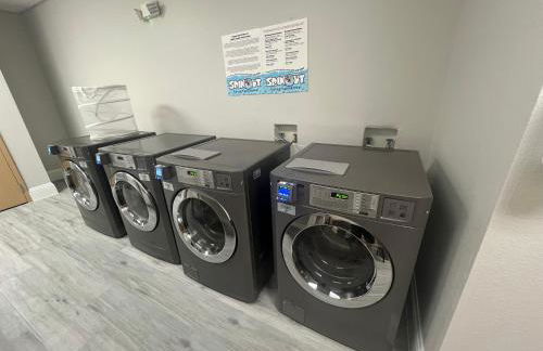 Free Shuttle 2 Queen Disney Area - Foto 100