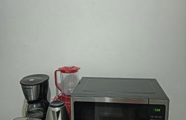 Casa Com 2 quartos, Garagem Ar tv - Foto 7