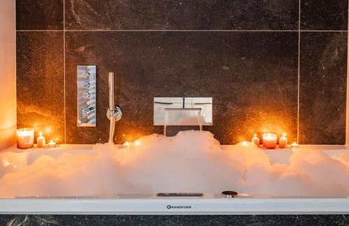 Ecolodge 4étoiles Luxe, détente et balnéo dans la forêt - Foto 42