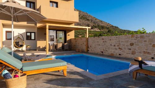 Irisma Luxury Villa with private pool - Foto 2