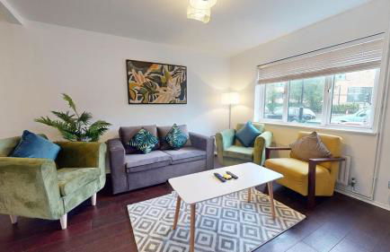 Parlaunt House - 3 Bedroom With Free Parking - Foto 1