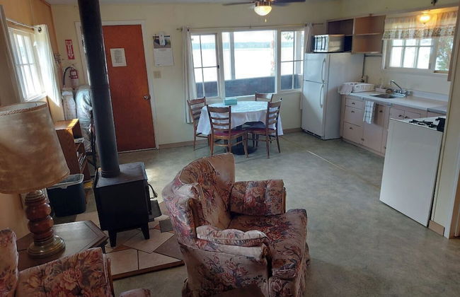 Escott Bay Resort - Photo 40