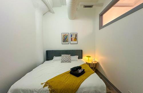 Luxury 6BR Suite with Pool Table Sleeps 12 Perfect for Group Stay Near McCormick Place, Grant Park and Soldier Field - Foto 25