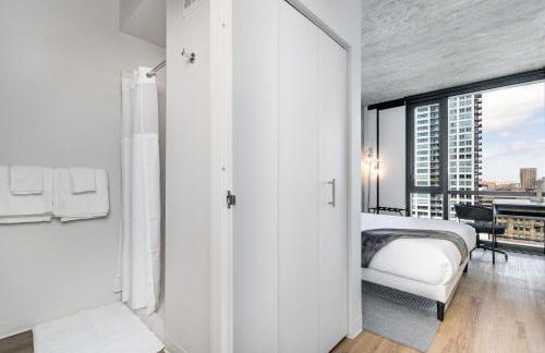 South Loop Rooftop With In & Out Parking 1 - Foto 9