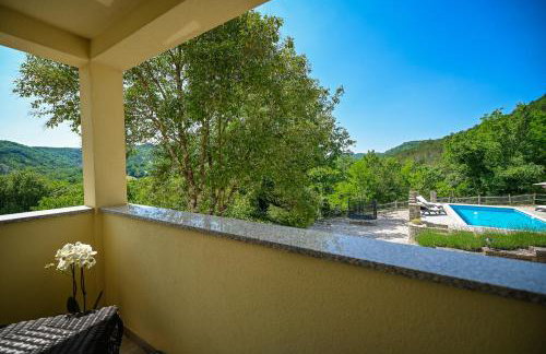 Villa Brbon - Serene Getaway - Foto 50