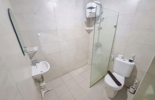 Elegant And Spacious 2Br Loft Green Park Yogyakarta Apartment - Foto 18