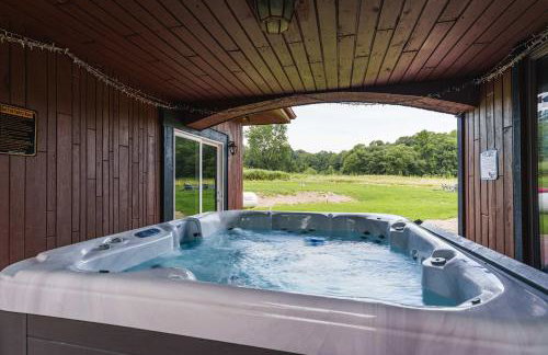 Liberty Lodge Pool & Hot Tub Game Room BBQ - Foto 61