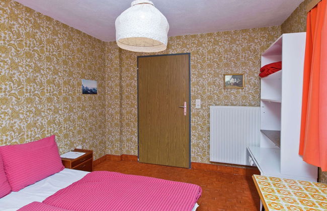 Villa in Piller Near Ski Bus & Lake - Photo 3