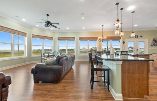 Waterfront Home with dock, sleeps 10 - Foto 1