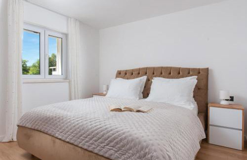 Unique Villa Pietra with heated private pool - Foto 20