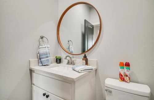 Lake and Sunset Views Spacious Monkey Island Home - Foto 19