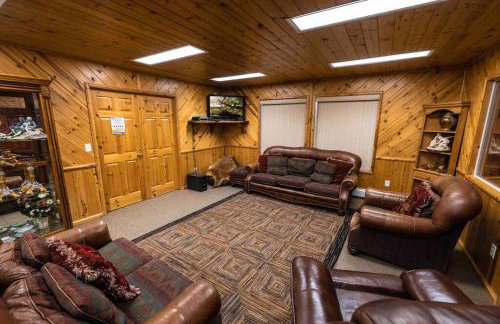 Enjoy The Outback+ Indoor Hot tub+Games+Puzzles+Tennis Court - Foto 19