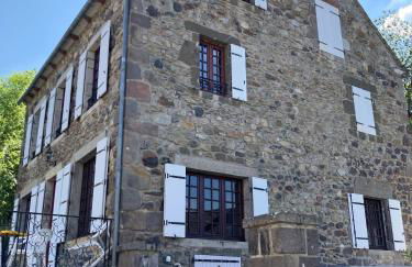 Familial House Dellac-Mathieu in mountain village Cantal - Foto 23