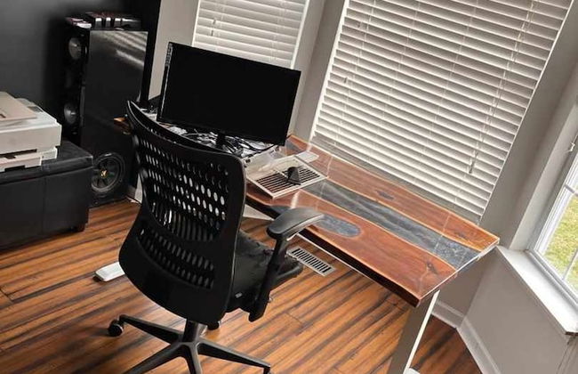 Remodeled and Inviting Free EV Charging Station Level 2 - Photo 7