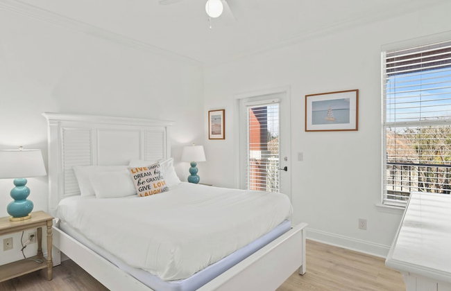 Coral By Avantstay Gorgeous Three Story Home w/ Two Balconies - Foto 55