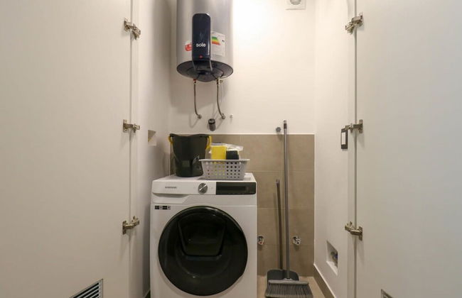 w Captivating 1BR in San Isidro - Photo 19