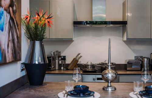 Rare Find - Gated 2 bed apt, close to Parks, secure carpark sleeps 4 - Foto 16