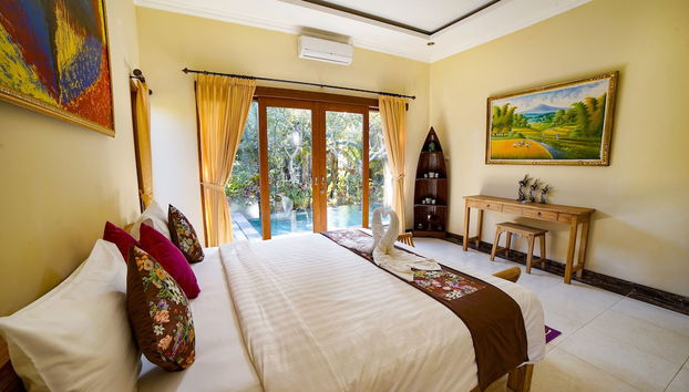 Griantika Villa Ubud - Foto 5, Habitación