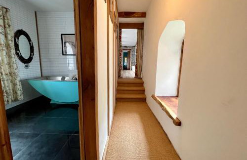 Tan-yr-Ogo Gate Lodge, Gwrych Castle - Foto 30