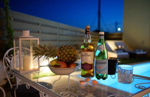 Tessera Villas & Studios Collection - Photo 41