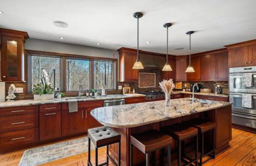 Unique Estate 5 Bedrooms Fire Pit Sleeps 10 - Foto 16