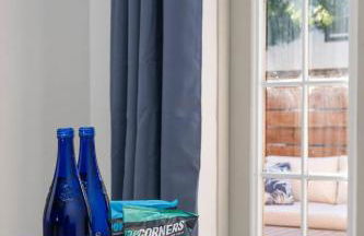 Pool - Free Parking - 2BD 1 Block from the Water - Foto 24