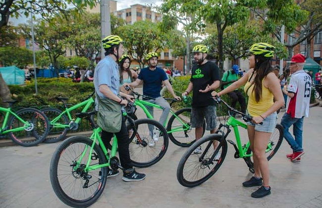 Tour en bicicleta por Medellín - Foto 8