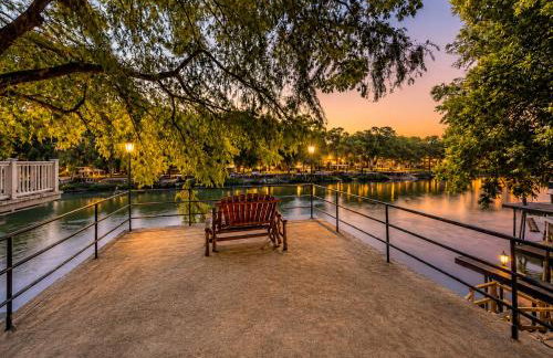 Funshine | Riverfront house in Mc Queeney with guest house, river views, grill - Foto 46