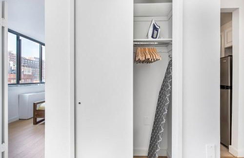 Chelsea 1BR w Water views Doorman NYC-210 - Foto 13