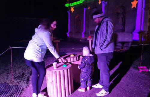 Beach View Couples Retreat Aberavon Beach Direct Seafront panoramic Sea Views large driveway parking - Photo 14