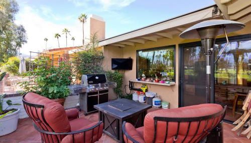 Spectacular condo with private golf privileges includes golf cart on Monterey Country Club !! - Foto 4