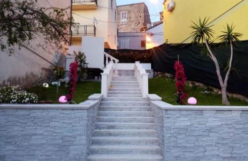 Regina Claudia - Foto 8