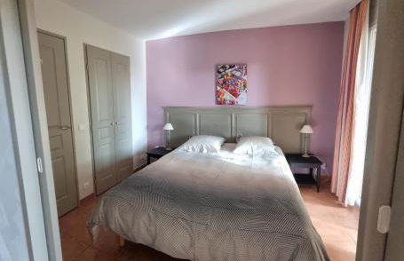 Hôtel du Golf de Pont Royal - appartement paisible rez de jardin - terrasse & piscine - Foto 20