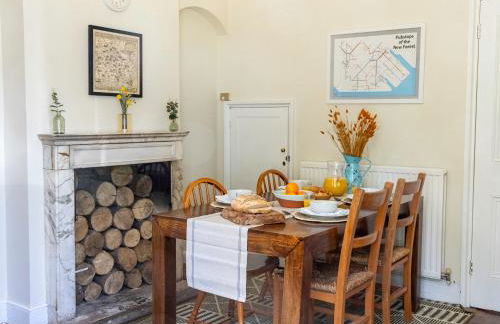 Historic 2 bed gatehouse in private parkland - Foto 7