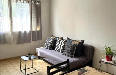 Appartement de 80m2 aux portes de Lyon avec ascenseur, balcon, parking - Foto 14