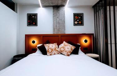 The 153 Hotel - Photo 61