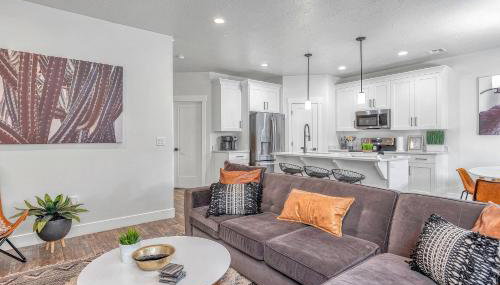 Southern Retreat, Priv Patio with Hot Tub, Zions. - Photo 3