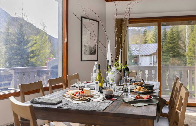 Bighorn by Avantstay Spacious Ski Cabin w/ Sprawling Porch, Views & Hot Tub! - Foto 22