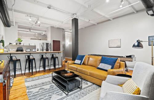 Lakefront Loft - Downtown - Shuffle Board Table - Foto 6