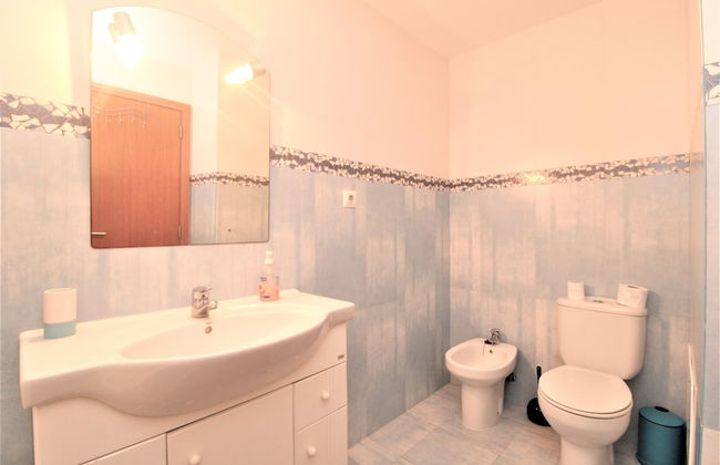 Apartment With Very Big Garden Near Beach - Photo 9