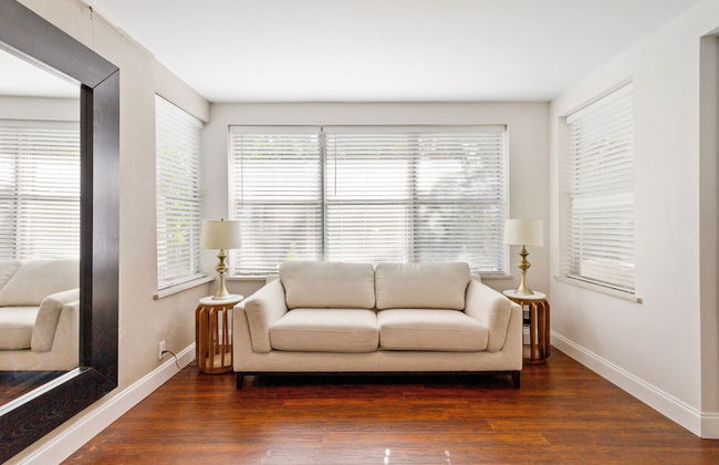 Buddha House 3BR 2BA Home -lush Backyard - Foto 36