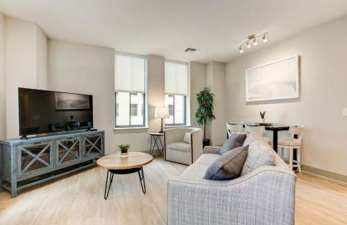 1BR Luxury Apartment With Rooftop Deck & Pool - Foto 10