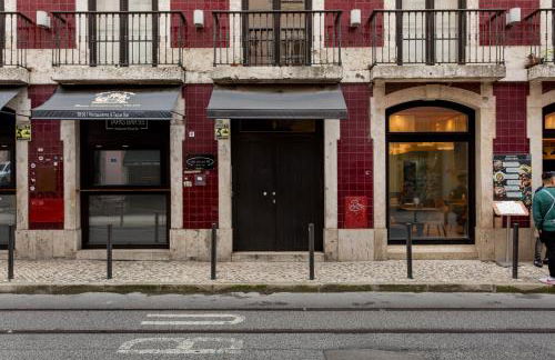 Chic 1-Bedroom in Cais do Sodré - Modern and Central - Photo 5