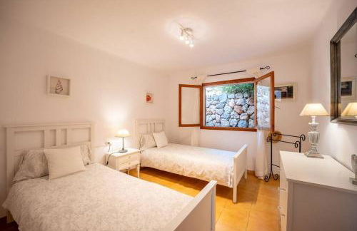 Casa encantadora en Cala Tuent - Photo 14