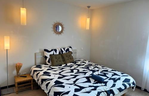 L'Essentiel - Gare - Climatisation - Proche du centre - Foto 10