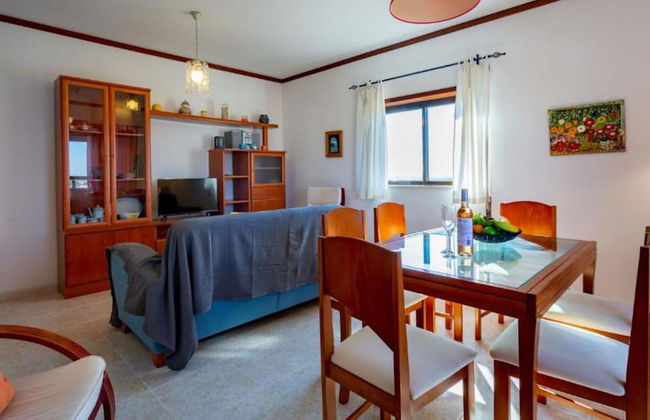 Alvor 2 Bedrooms Balcony Flat - Photo 2