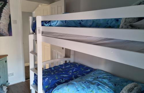 Dare Valley Cottage Ex miners cottage Near Zip World Pen y fan Waterfalls - Photo 13