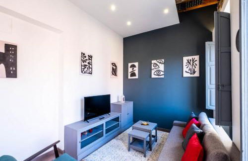 Spacious Penthouse with Massive Terrace - Photo 5